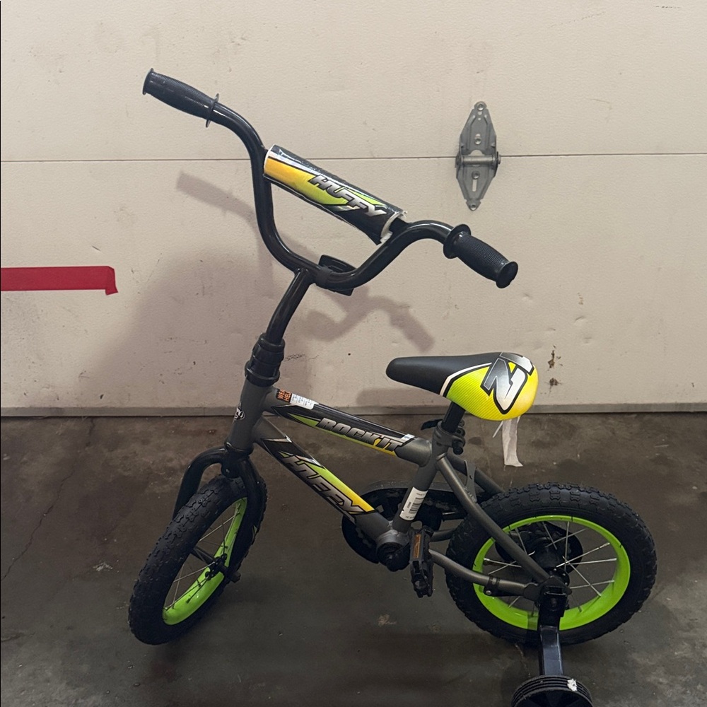 HUF Kids Bike with Black and Neon Accents